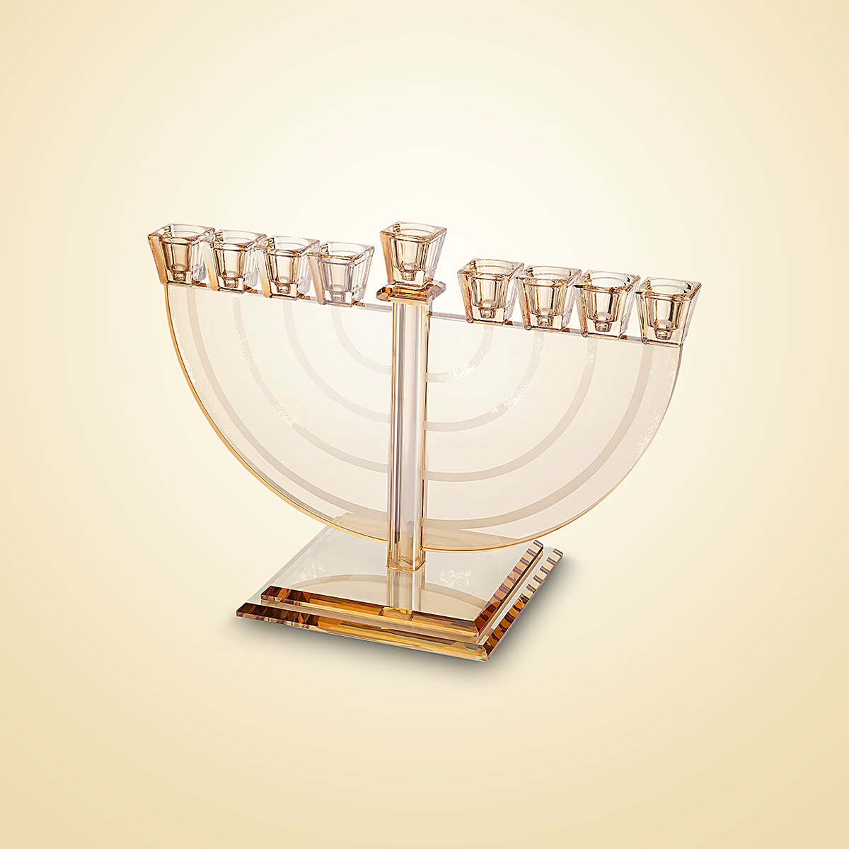 חנוכיית קריסטל בצורת חצי עיגול, בגוון זהב, 22×30 ס״מ, חגי ישראל
